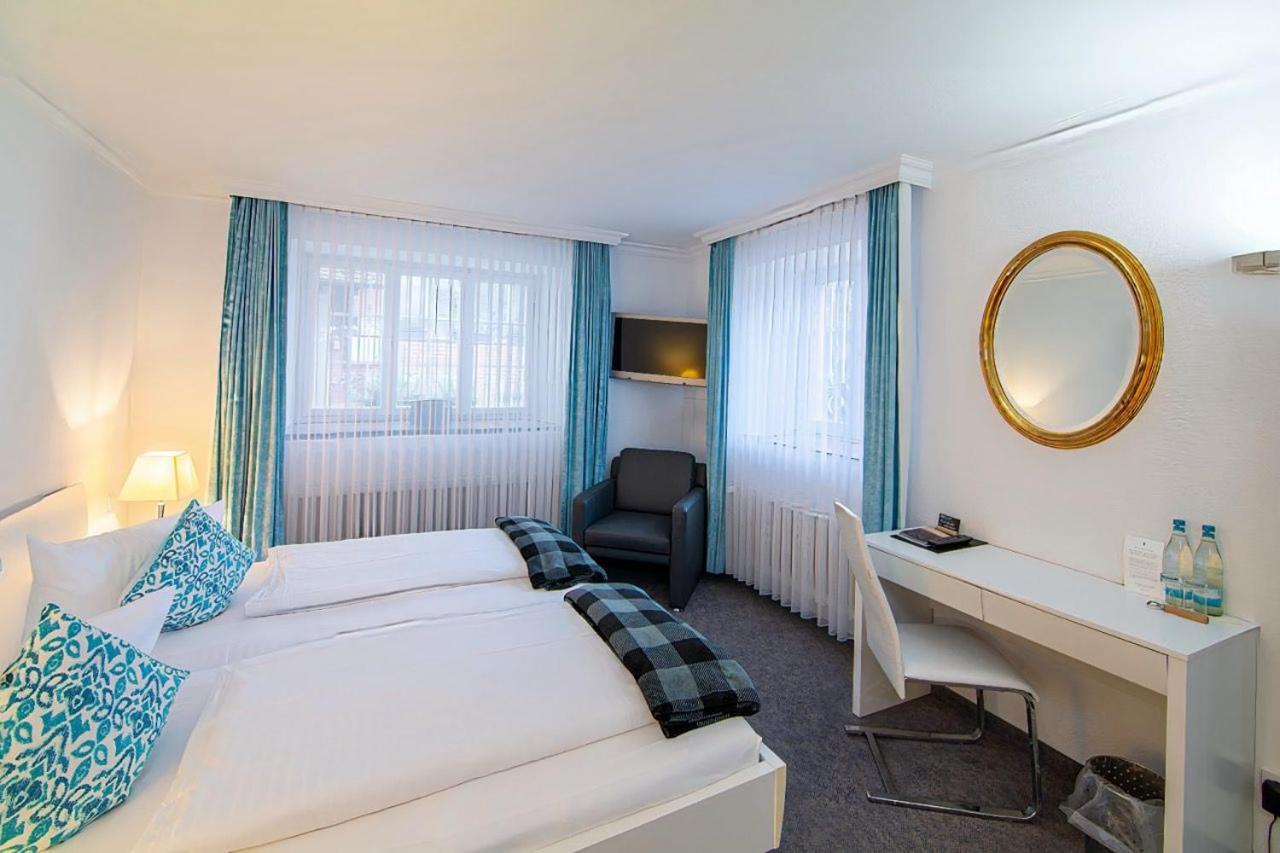Hotel Adler - Weil Am Rhein Esterno foto